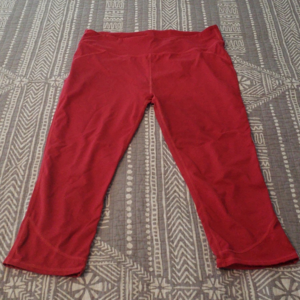 Fabletics Capri